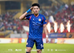 Đình Bắc đua vua phá lưới nội, HLV Kim Sang Sik cực yên tâm