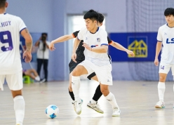 Thua tan nát 0-22, đội bóng Việt Nam vẫn xin chữ ký đối thủ