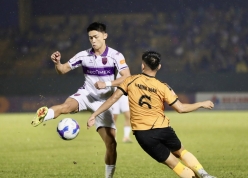 Sao U23 Việt Nam tỏa sáng, Thanh Hóa hòa Becamex TP.HCM kịch tính