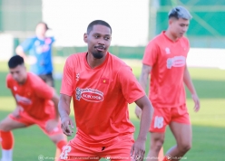 Hậu vệ Việt kiều ĐT Việt Nam bất ngờ nhắc Văn Hậu trước giải FIFA