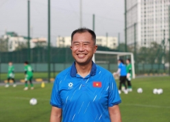 HLV Nhật Bản đưa tuyển Việt Nam sang Trung Quốc thi đấu