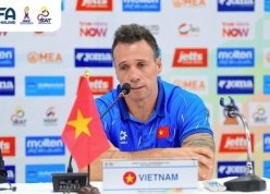 HLV Argentina khẳng định muốn ĐT Việt Nam dự VCK World Cup