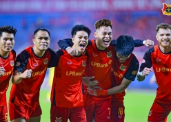 Vòng 19 V-League: Chiến thắng dành cho chủ nhà