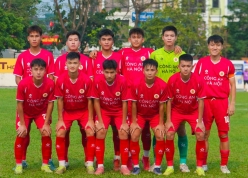 Trẻ CAHN thắng trận đầu tiên, thoát khỏi đáy bảng