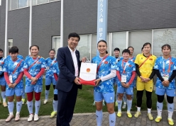 ĐT nữ Việt Nam nhận doping tinh thần trước đại chiến với Thái Lan ở ASIAD