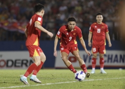 Cầu thủ thay Quang Hải chính thức hội quân cùng ĐT Việt Nam