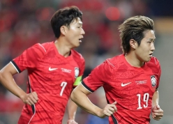 Son Heung-min bất lực, Hàn Quốc thảm bại trên sân nhà