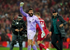 Ngôi sao Liverpool bất ngờ nhận án phạt từ FA ngay trước vòng 4 Ngoại hạng Anh