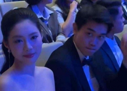 Hình ảnh Đình Bắc và á hậu quân nhân Châu Anh khiến dân mạng 'sốt xình xịch'