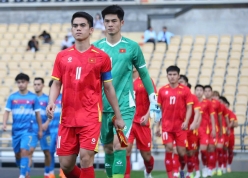 HLV Kim Sang Sik gọi 3 cầu thủ U23 lên ĐT Việt Nam