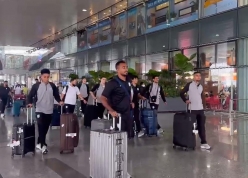 ĐT Bangladesh cập bến Việt Nam, cựu cầu thủ Ngoại hạng Anh vẫn chưa có mặt