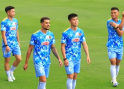 ĐT Việt Nam tức tốc trở lại sân cỏ sau trận thắng 3-0 Bangladesh