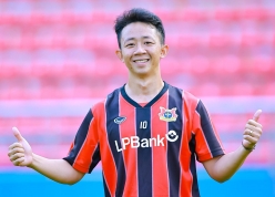 Tiền vệ ĐT Việt Nam trở lại sau chấn thương nặng, báo tin vui cho HLV Kim Sang Sik