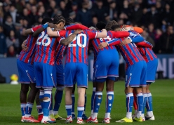 Crystal Palace lập kỷ lục 'dị' nhất lịch sử Premier League