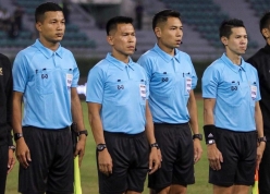 V-League đã hết, bóng đá Việt Nam vẫn phải nhờ cậy trọng tài ngoại