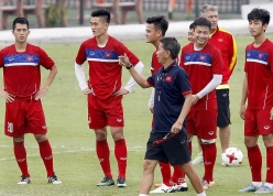 Trung vệ Việt Nam từng dự World Cup và hành trình đặc biệt nhất V-League