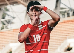 Chê Indonesia 'không biết gì về bóng đá', YouTuber người Úc nhận cái kết đắng