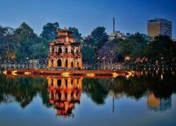 1 vạn người đổ về hồ Hoàn Kiếm tham gia sự kiện thể thao lớn chưa từng có