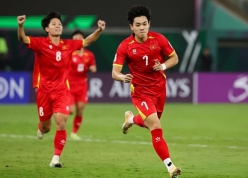 Đình Bắc tạo nên điều không tưởng trong lịch sử bóng đá Việt Nam