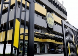 LĐBĐ Malaysia ra quyết định khó tin trước ngày đấu Việt Nam