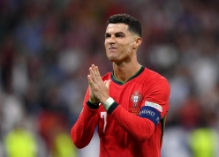 ĐT Bồ Đào Nha nhận tin sét đánh từ Cristiano Ronaldo