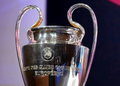 UEFA tính xóa bỏ truyền thống 25 năm tại Champions League