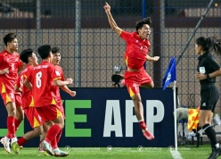 HLV Nhật Bản gọi cầu thủ từng xé lưới Australia lên tuyển Việt Nam