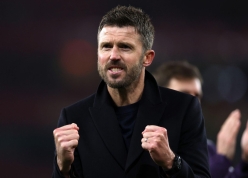 HLV Carrick thông báo liền 2 tin quan trọng cho MU