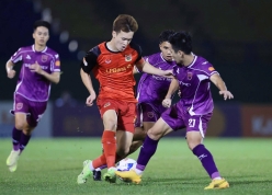 HLV Kim Sang-sik nhận tin cực vui từ 'nhạc trưởng' số 1 ĐT Việt Nam