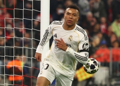 Kylian Mbappe lập hat-trick kỷ lục Champions League