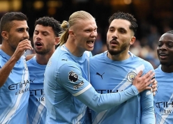 Man City trả giá cực đắt sau chiến thắng trước Arsenal