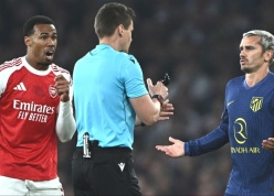 Rõ lý do Arsenal thoát penalty gây tranh cãi trước Atletico