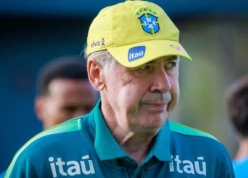HLV Ancelotti nói thẳng đội bỏ đá FIFA ASEAN Cup thiếu 'văn hóa bóng đá'