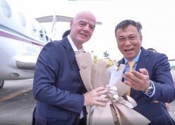 Chủ tịch FIFA đến SVĐ nơi ĐT Việt Nam đá trận cuối FIFA ASEAN Cup