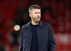 HLV Carrick nói thẳng lý do MU không thắng nổi 10 người của Spurs