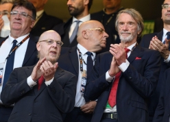 Giới chủ MU có động thái lạ, Quỷ đỏ sẽ đổi chủ?