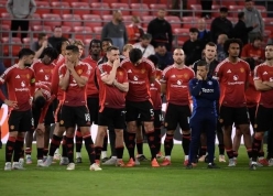 UEFA cân nhắc ban hành lệnh cấm đặc biệt dành cho MU