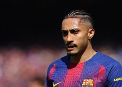 FIFA dùng tiền để 'xoa dịu' Barcelona