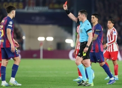 Bí ẩn màn hình VAR: Cubarsi “tìm công lý” bất thành sau thẻ đỏ gây bão