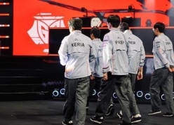 T1 thua theo cách khó tin, người hâm mộ nổi giận tại EWC 2026