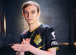 Riot vô tình “nhá hàng” skin Tristana Đại Sảnh Huyền Thoại của Caps?