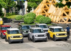 Danh sách 10 thương hiệu ô tô bán chạy nhất Việt Nam năm 2025: Xe điện 'lên ngôi', xe xăng chững lại