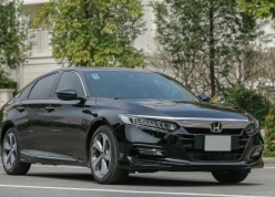 Honda Accord biến mất khỏi danh mục sản phẩm tại Việt Nam, Toyota Camry đứng trước cơ hội độc tôn phân khúc?