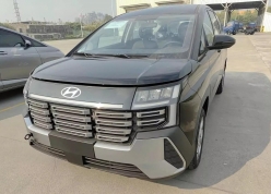 Hyundai Stargazer 2026 lộ diện không che tại Việt Nam: Thiết kế 'SUV hóa', bổ sung gói hỗ trợ lái ADAS