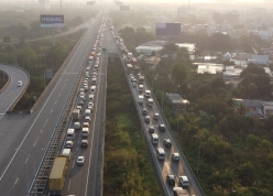 Tự lái xe về quê dịp Tết Nguyên đán 2026: Lưu ý những gì để chuyến đi suôn sẻ?