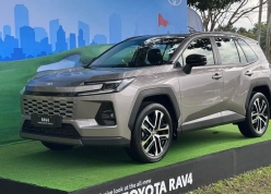 Toyota RAV4 thế hệ mới xuất hiện tại Đông Nam Á, chờ ngày ra mắt chính thức