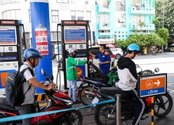 Giá xăng dầu có thể được cập nhật sớm hơn thay vì chờ kỳ điều hành