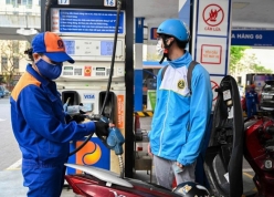 Đề xuất sử dụng quỹ bình ổn giá xăng dầu khi mức tăng trên 20% trong một tháng