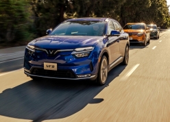 Giá xăng leo thang, Vingroup triển khai chương trình hỗ trợ khách hàng chuyển sang xe điện