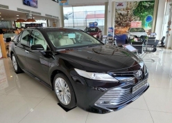 Toyota Camry tại Việt Nam bị lỗi camera, hơn 2.000 xe cần triệu hồi để kiểm tra